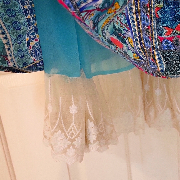 Umgee Dress with Lace underlay Hem - Picture 15 of 15